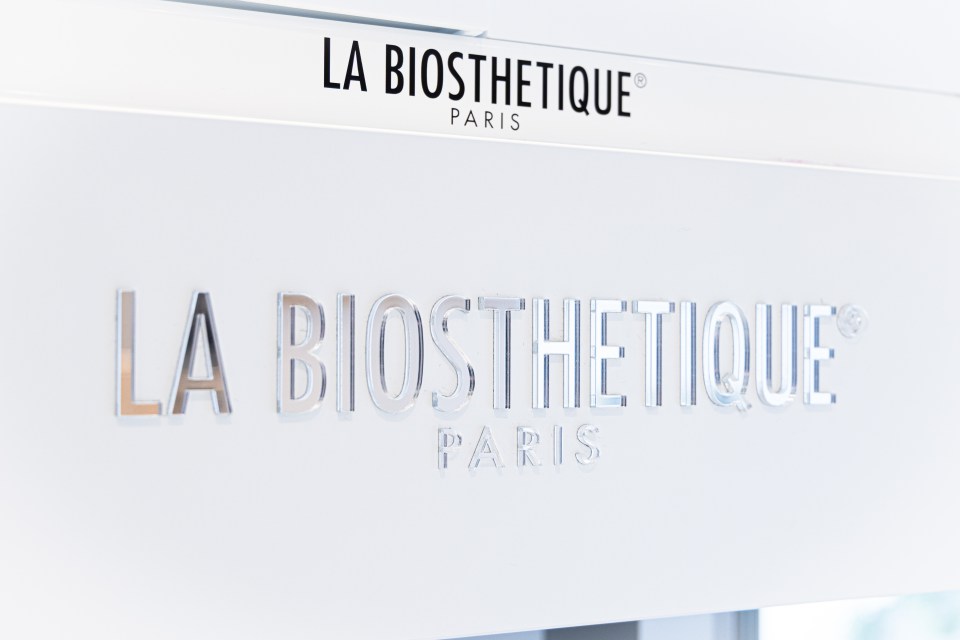 La Biosthétique Schriftzug im Interior